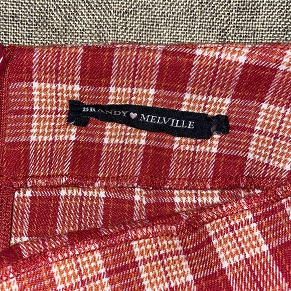 Cara Skirt from Brandy Melville - Picture 2 of 3